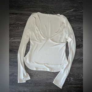 NWT Free People Intimately Longsleeve Plunge V Neck Size Medium